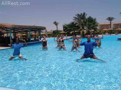 Desert Rose Resort 46